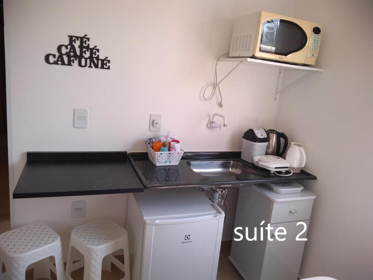 - Suítes 2p - Ar-tv-wifi - Acesso Privativo Apartamento *